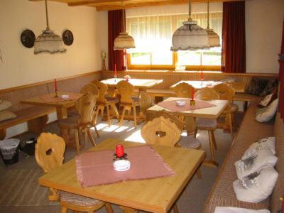 Gaestehaus Alpin - Inkl. Chiemgau-Karte Bergen  Exterior photo